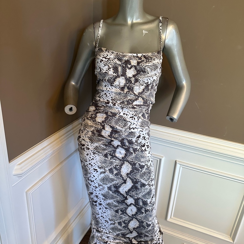NWT JLUXLABEL Midi Snake Print Brown Runched Bodycon Dress Sz Small